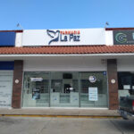 Farmacia La Paz Puerto Vallarta, Jalisco, México